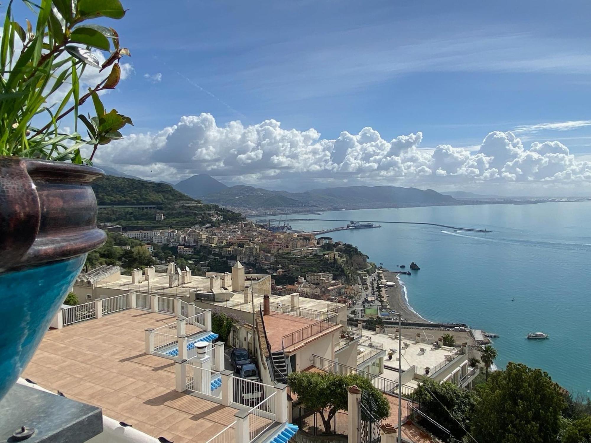 Casa Vacanza: The Wind Rose Vietri Dış mekan fotoğraf